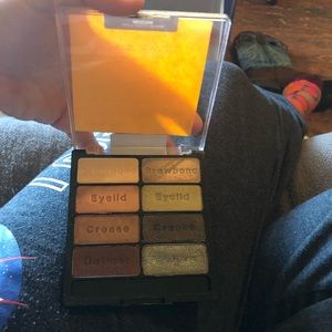 Eyeshadow